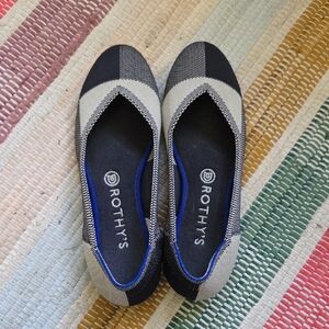Rothy's Women's Black and Gray Flats